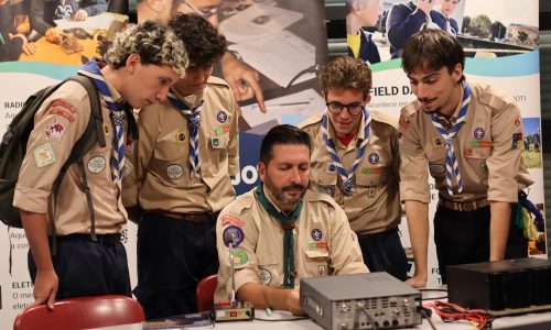 WhatsApp Image 2025-10-17 at 22.09.48 (2)